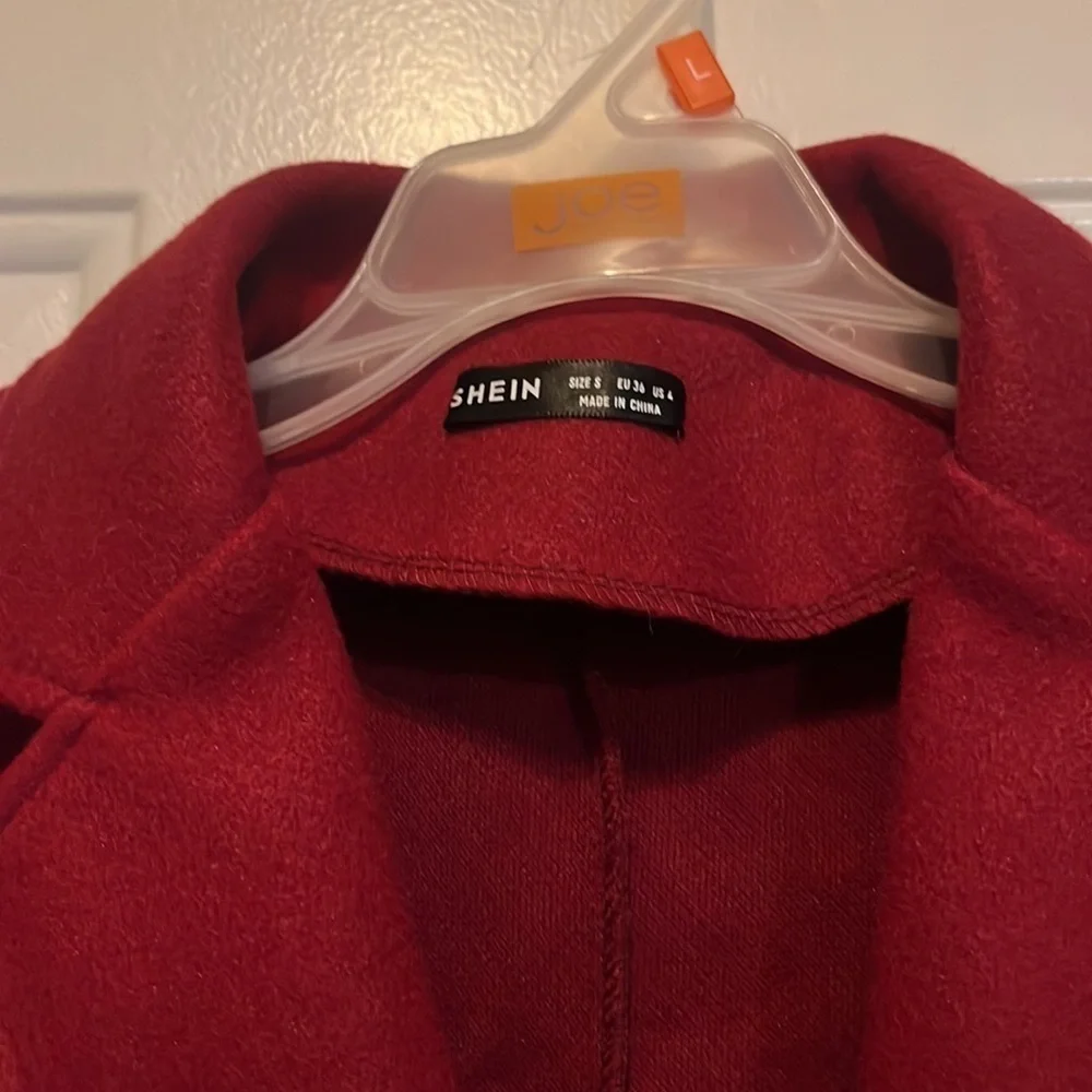 Women’s Blazer - Picture 4 of 8